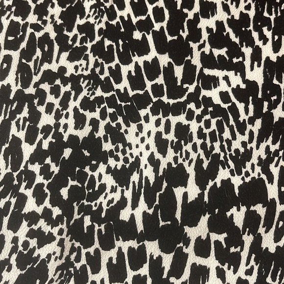 Abercrombie & Fitch XS Black & White Tunic Top - Picture 2 of 8